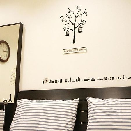 Wake Up Hostel Bangkok Exterior foto